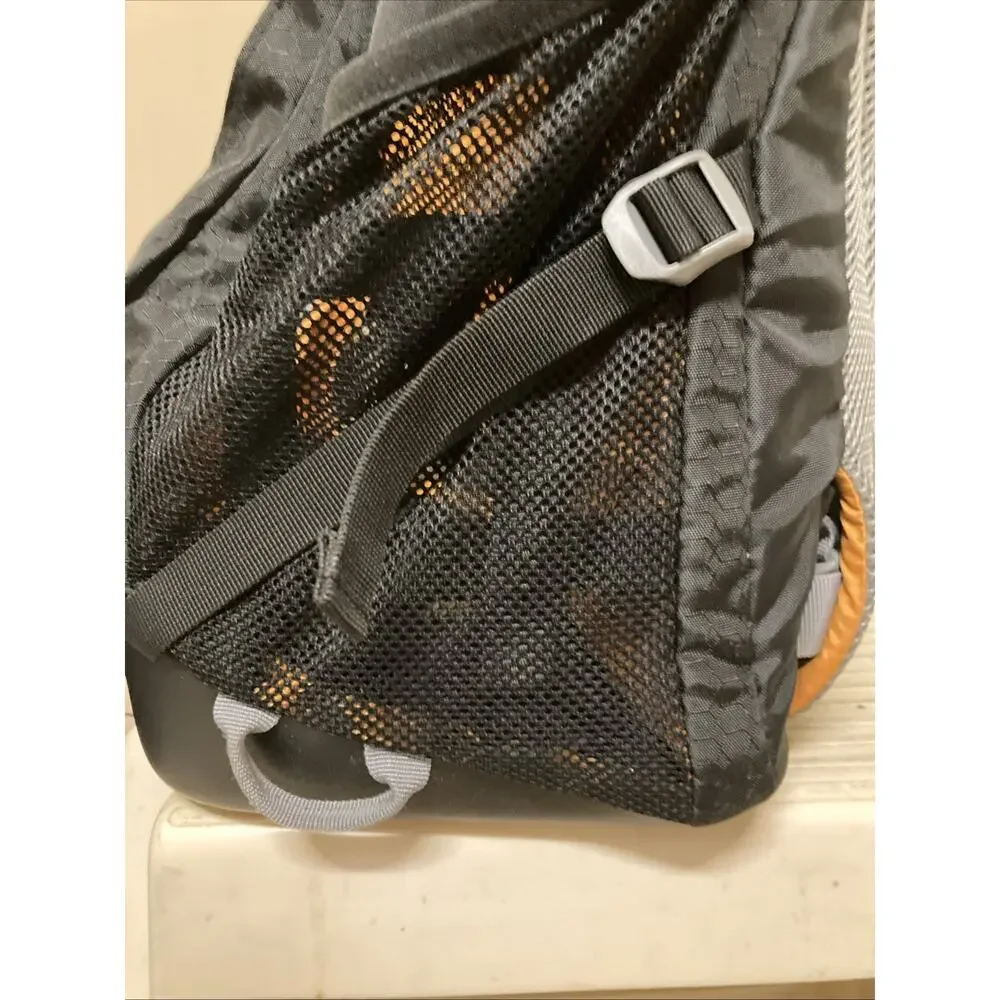 Brand New Kurgo G-Train Dog Carrier Backpack, Small - Black NEVER USED - NWOT